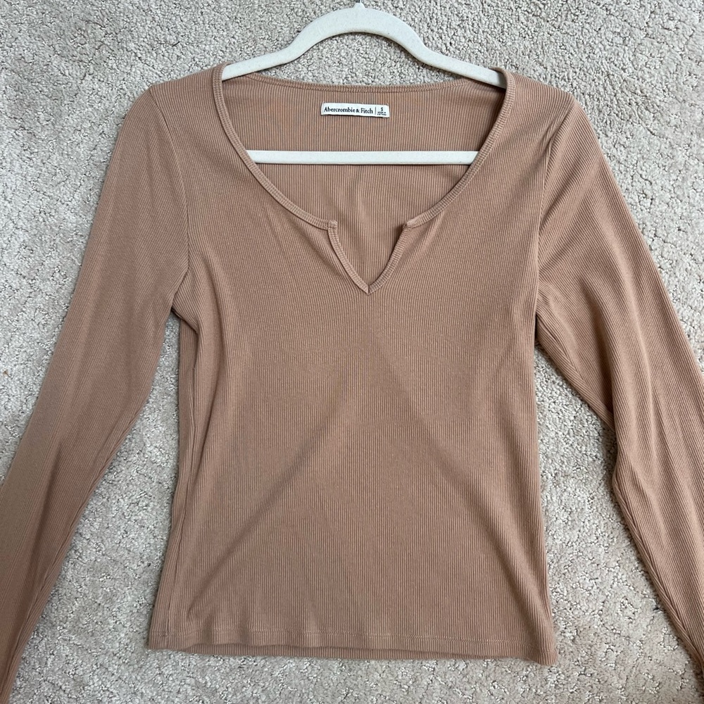 Abercrombie & Fitch long sleeve